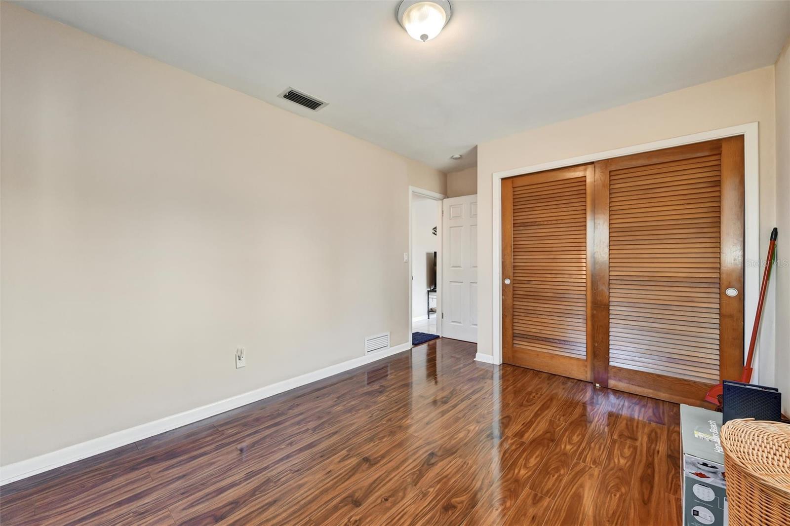 Image 19 of 58 For 2671 Pinehurst Avenue