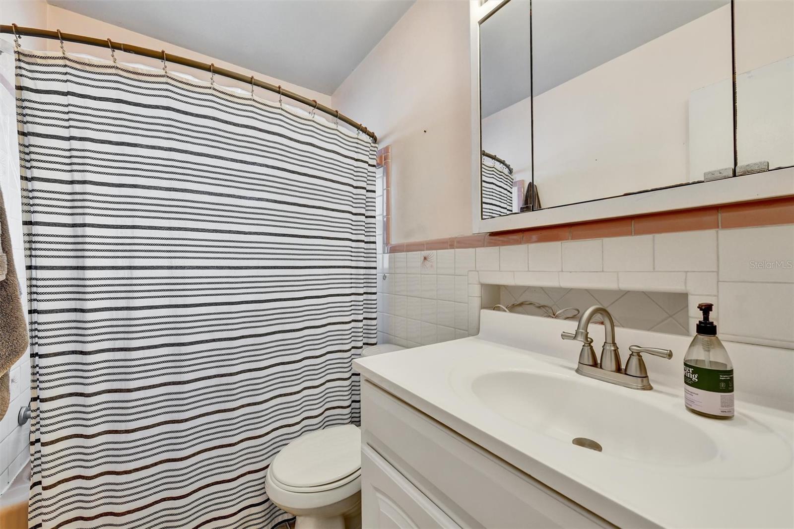 Image 33 of 58 For 2671 Pinehurst Avenue