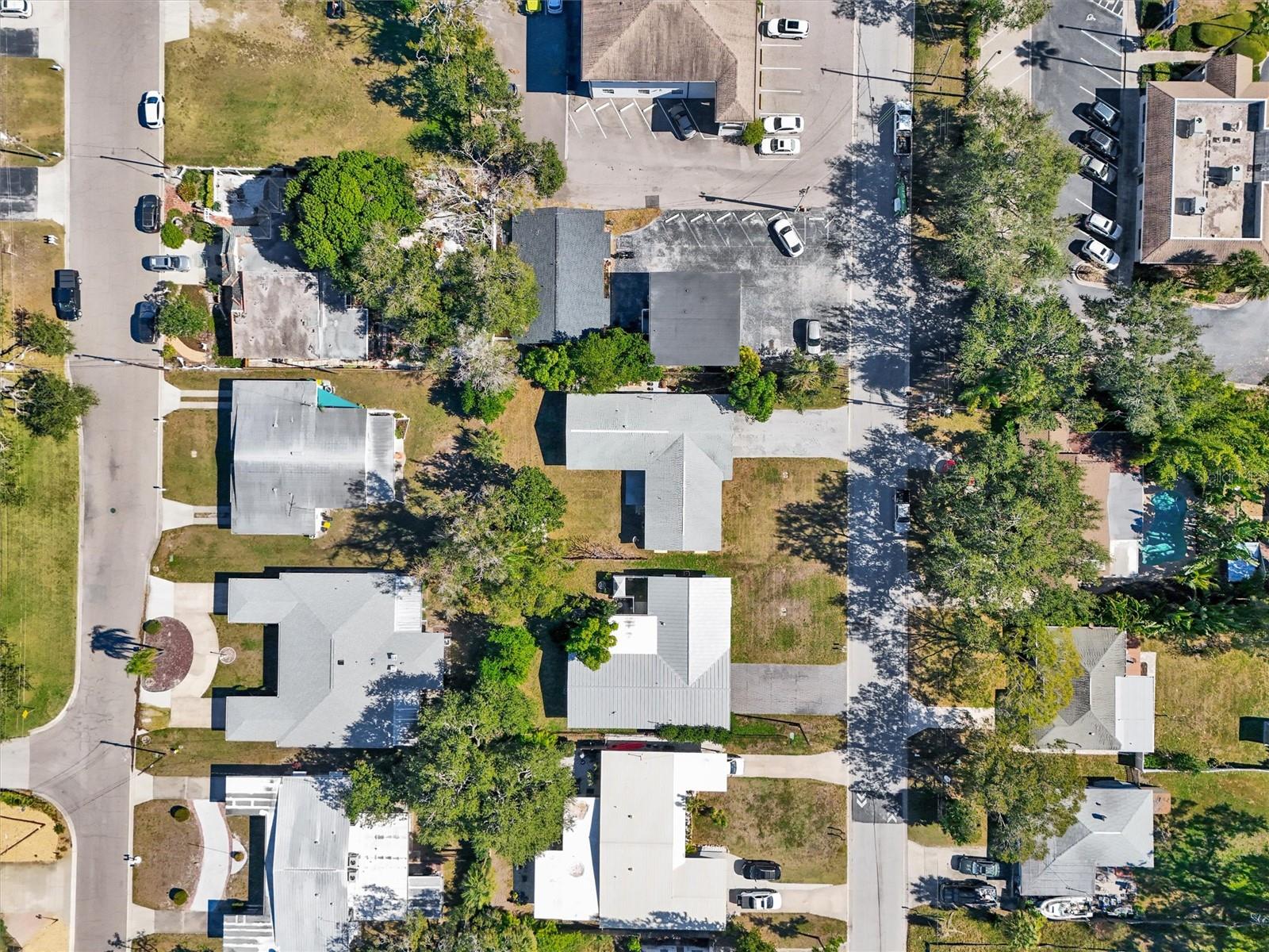 Image 50 of 58 For 2671 Pinehurst Avenue