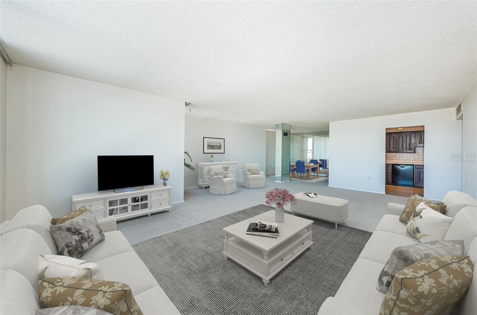 Image 8 of 41 For 634 Edgewater Drive 849