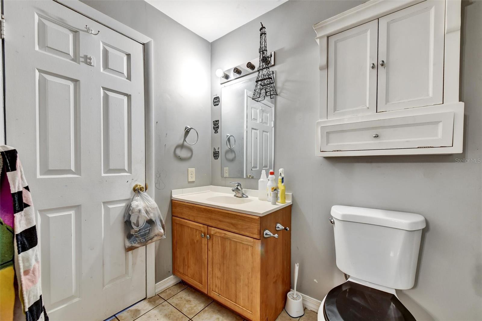 Listing photo id 18 for 4965 Steel Dust Lane