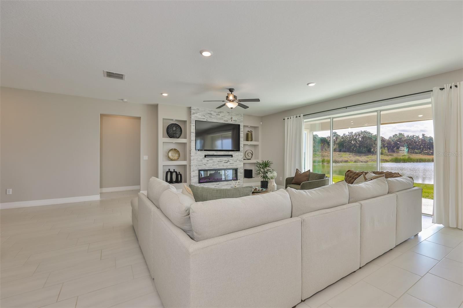 Image 11 of 60 For 9497 Ibis Grove Boulevard