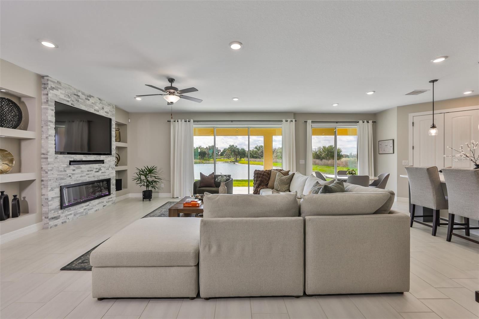 Image 15 of 60 For 9497 Ibis Grove Boulevard