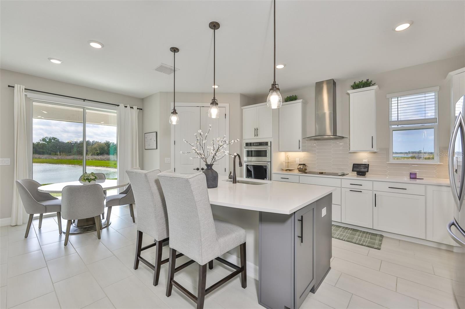 Image 21 of 60 For 9497 Ibis Grove Boulevard