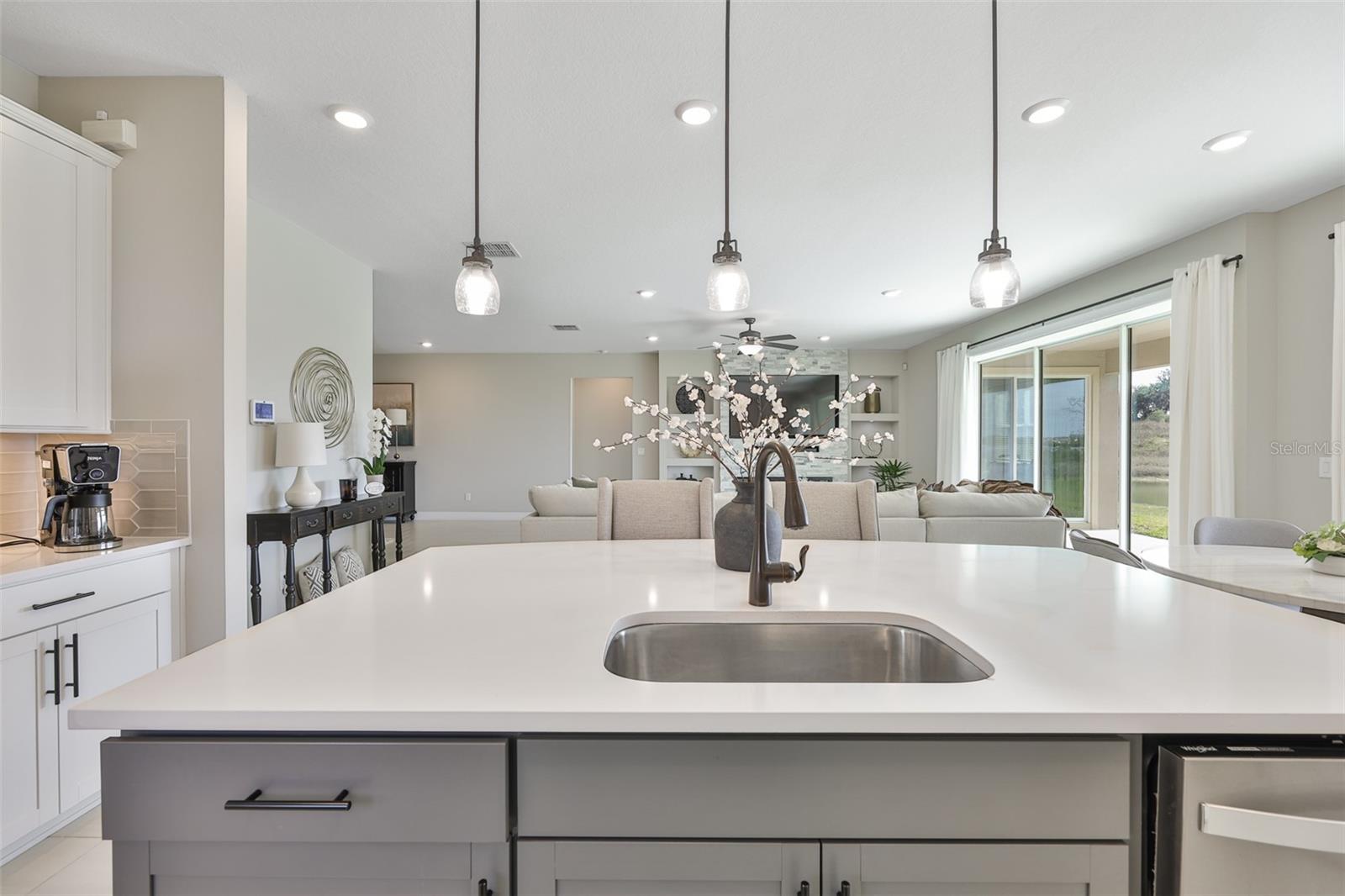 Image 24 of 60 For 9497 Ibis Grove Boulevard