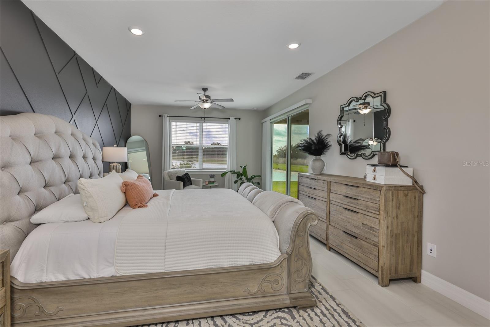 Image 27 of 60 For 9497 Ibis Grove Boulevard