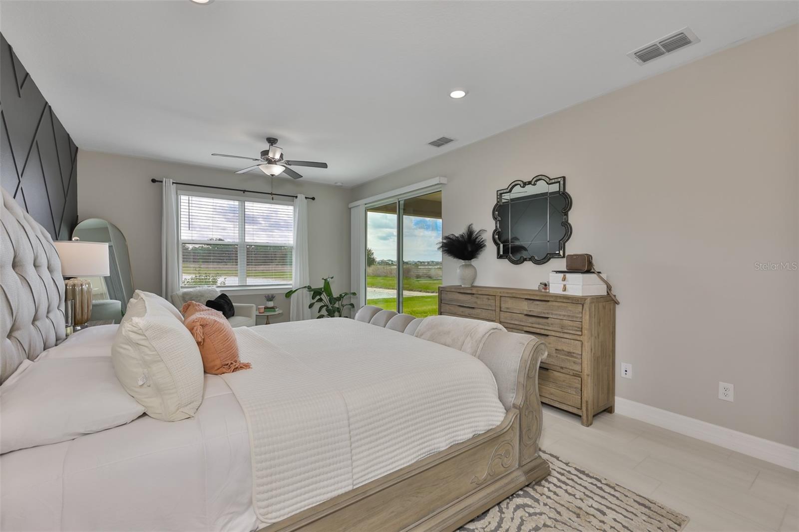 Image 29 of 60 For 9497 Ibis Grove Boulevard