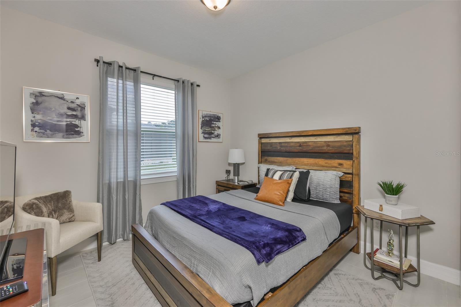 Image 36 of 60 For 9497 Ibis Grove Boulevard