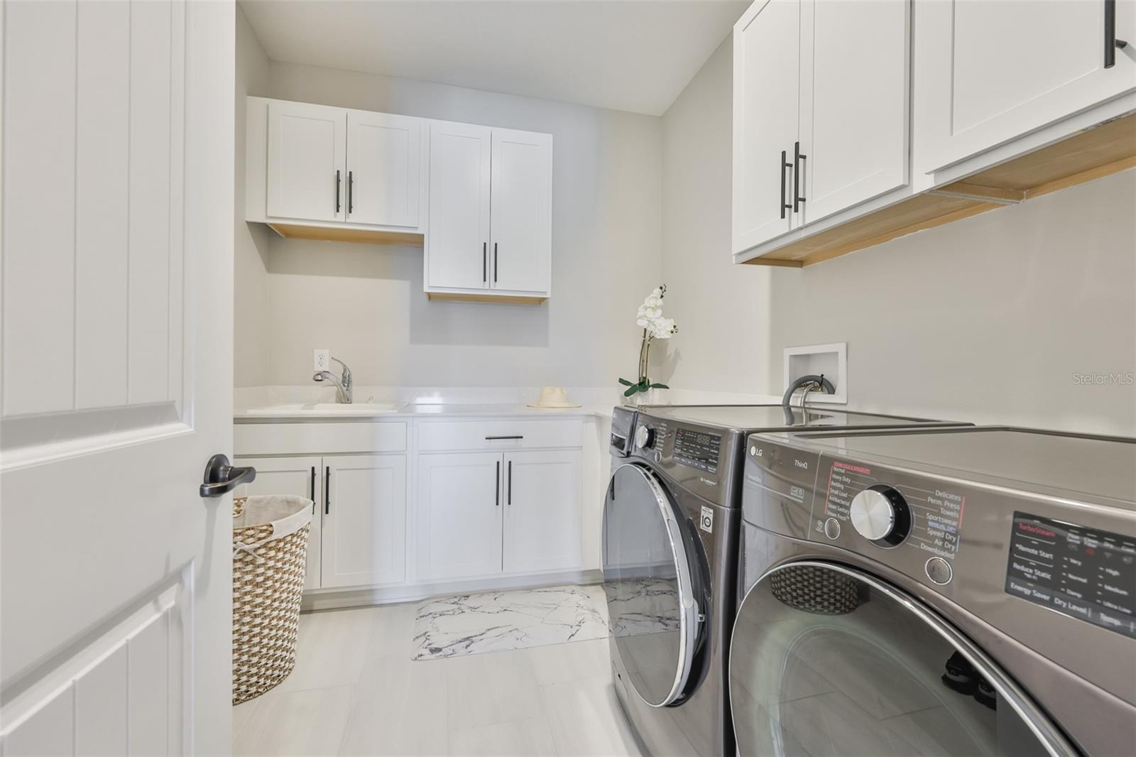 Image 42 of 60 For 9497 Ibis Grove Boulevard