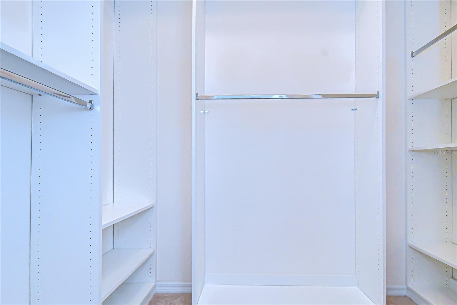 Image 17 of 27 For 10434 Scenic Hollow Drive