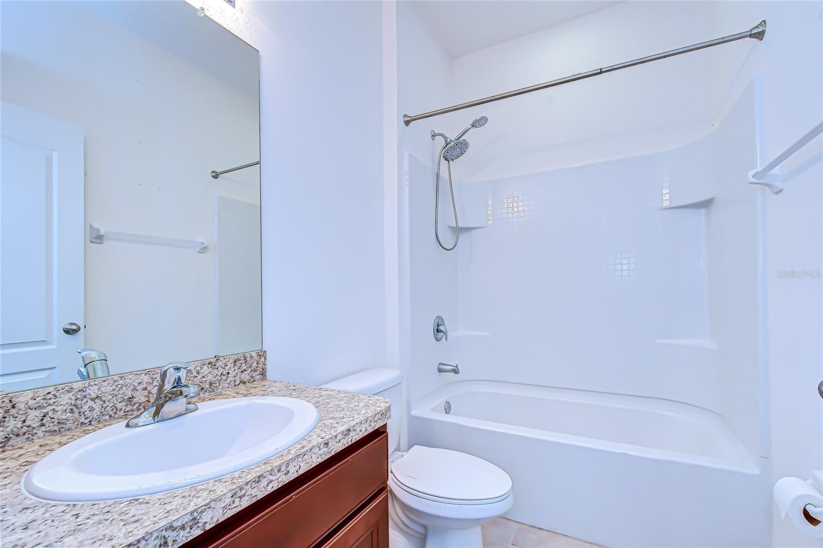 Image 20 of 27 For 10434 Scenic Hollow Drive