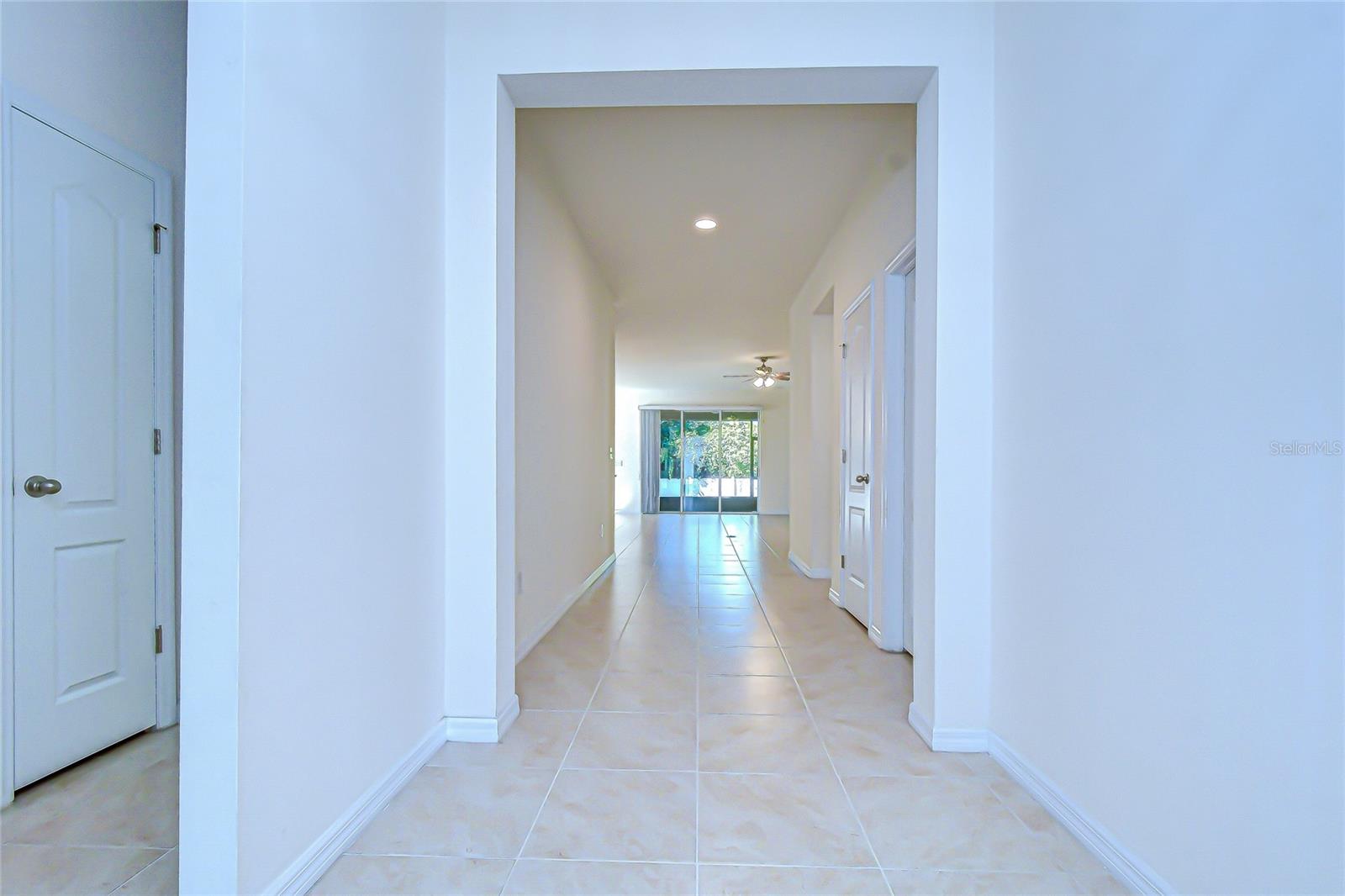 Image 5 of 27 For 10434 Scenic Hollow Drive