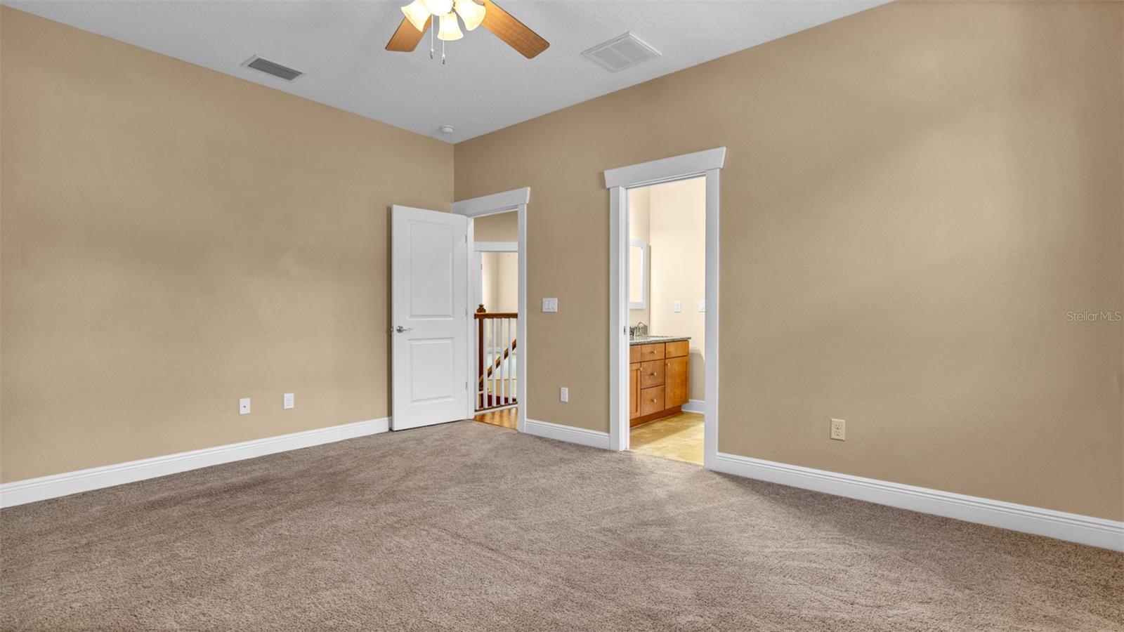 Image 24 of 48 For 3702 Tacon Street