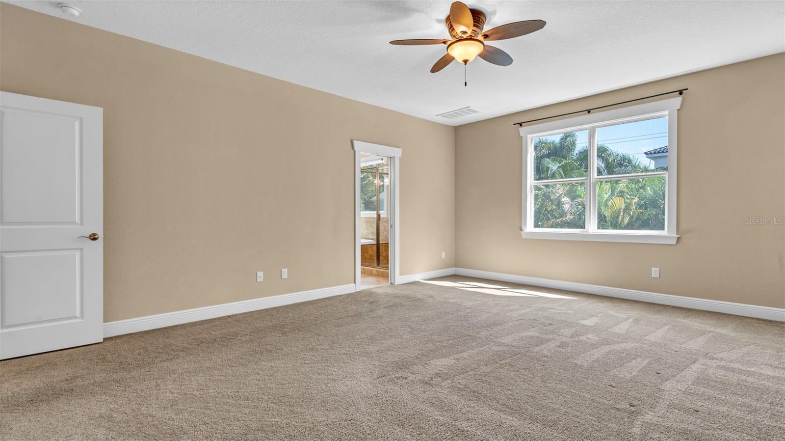 Image 33 of 48 For 3702 Tacon Street