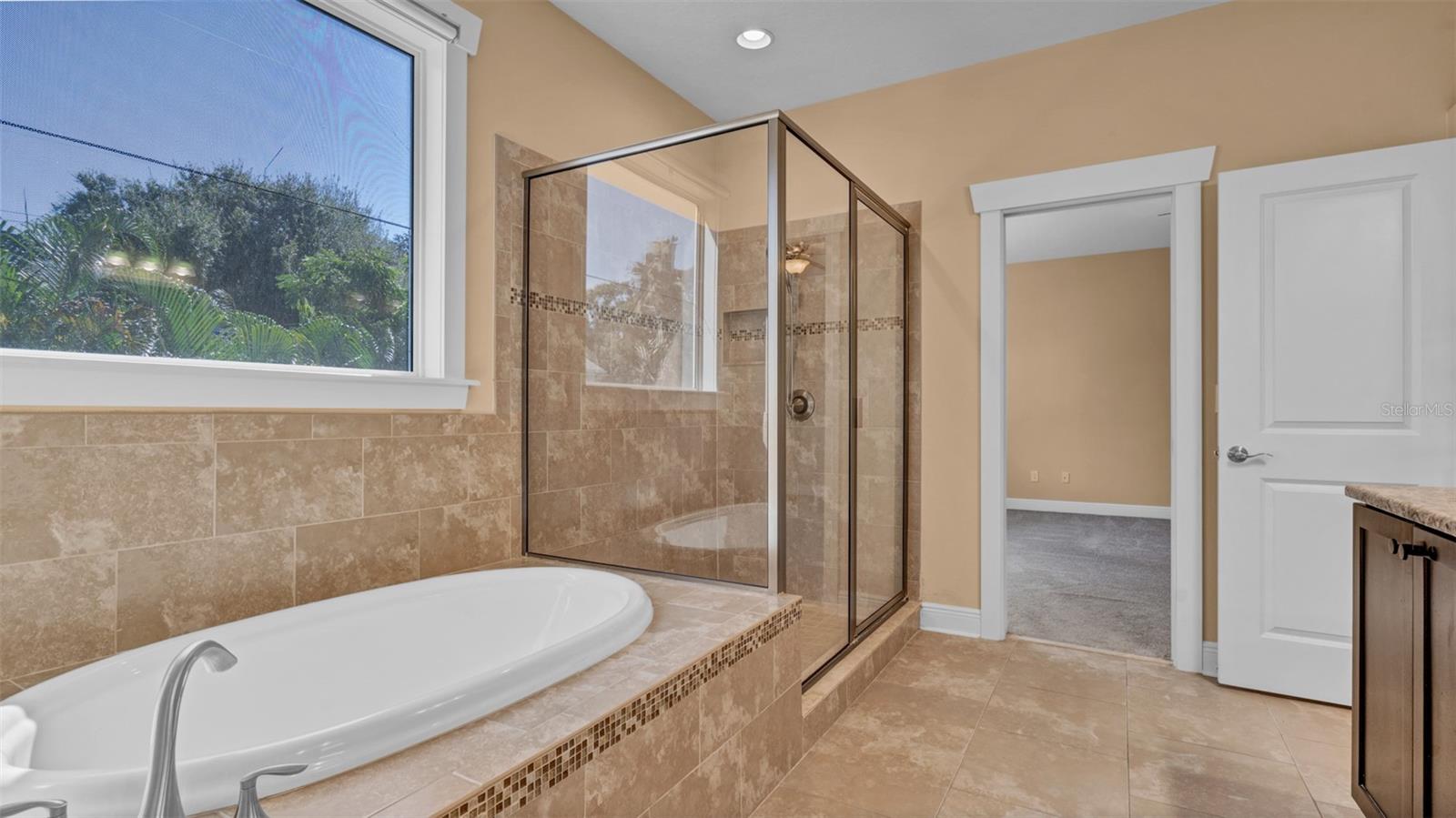 Image 36 of 48 For 3702 Tacon Street