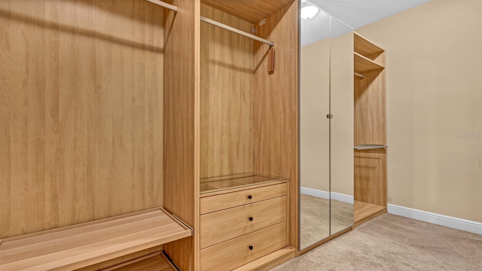 Image 38 of 48 For 3702 Tacon Street