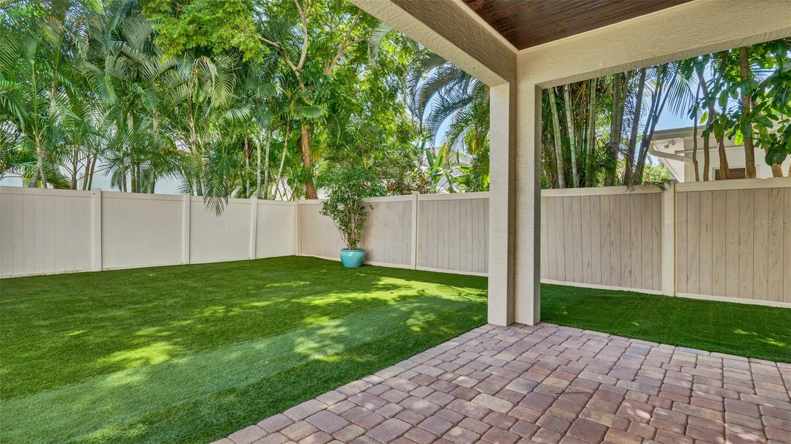 Image 43 of 48 For 3702 Tacon Street