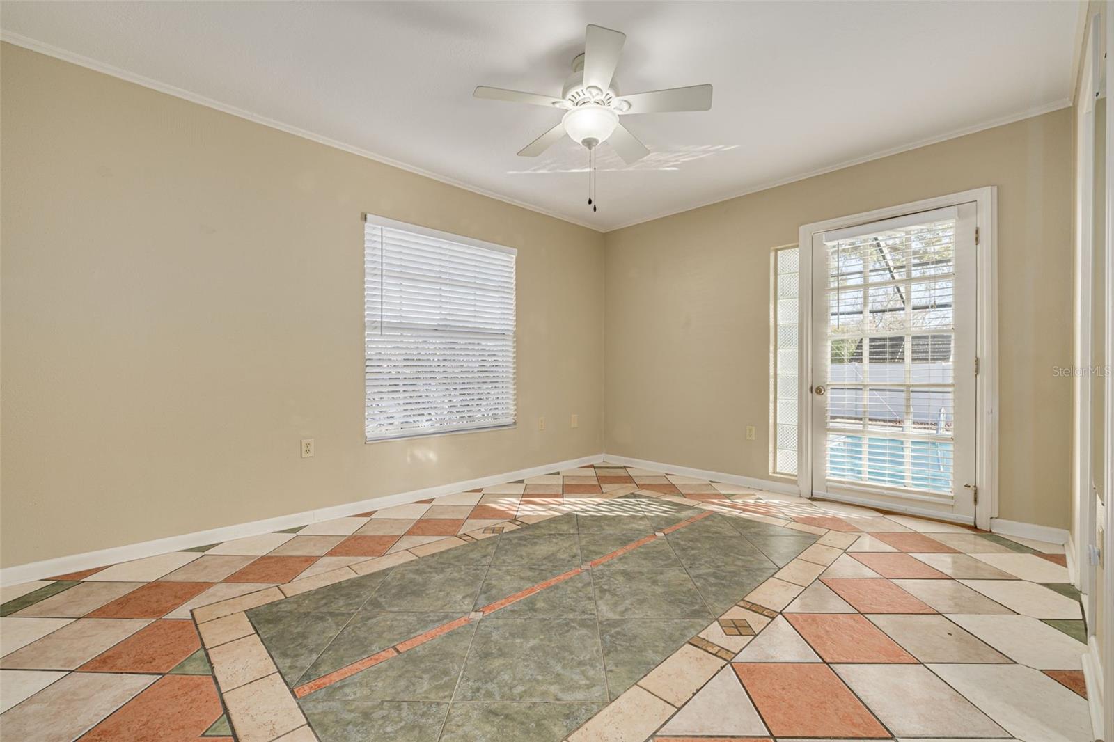 Image 14 of 30 For 2959 Hickory Court