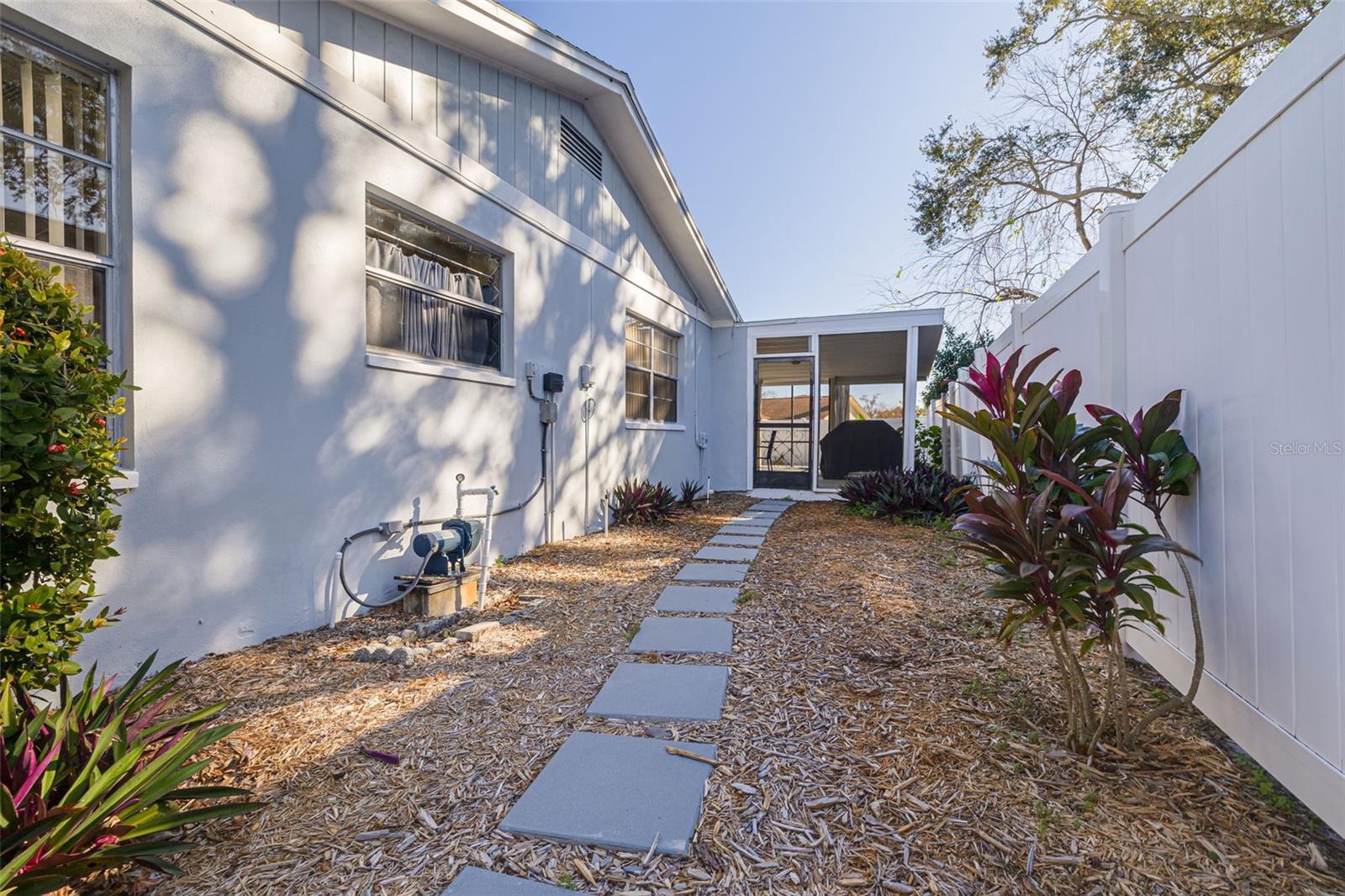 Image 29 of 30 For 2959 Hickory Court