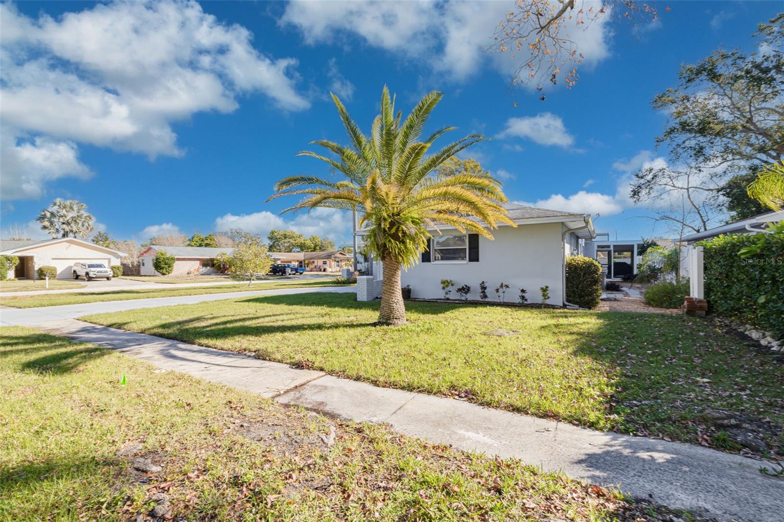 Image 3 of 30 For 2959 Hickory Court