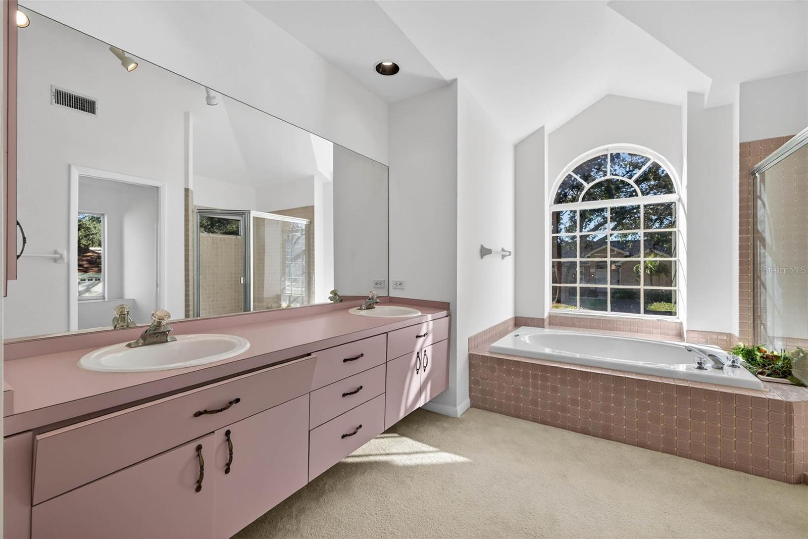 Image 18 of 37 For 1819 Tree Swallow Way