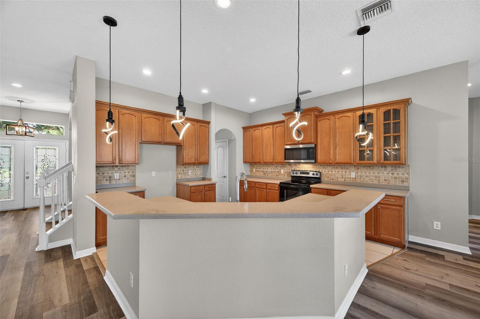 Image 13 of 45 For 2541 Centennial Falcon Drive