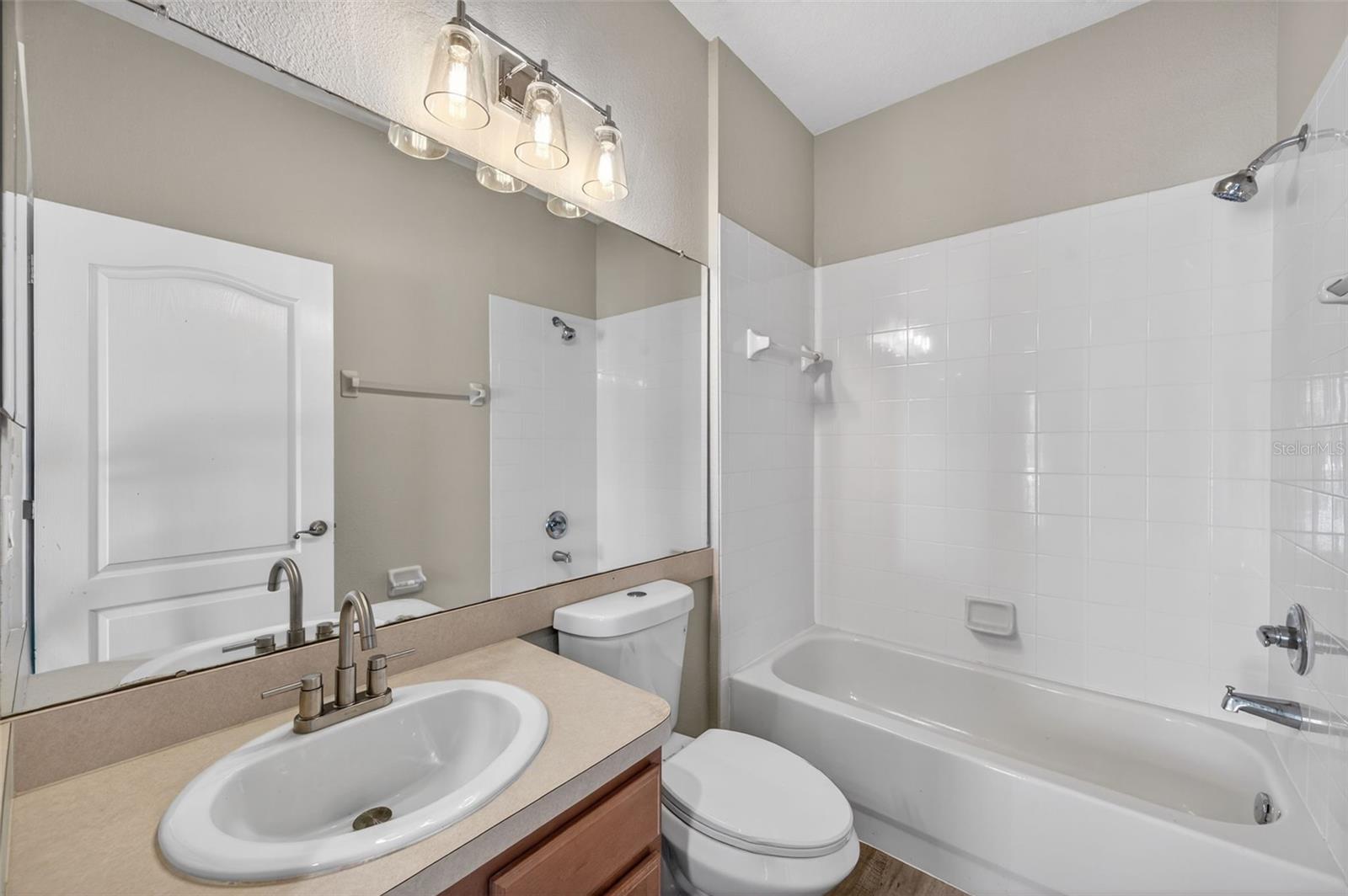 Image 26 of 45 For 2541 Centennial Falcon Drive