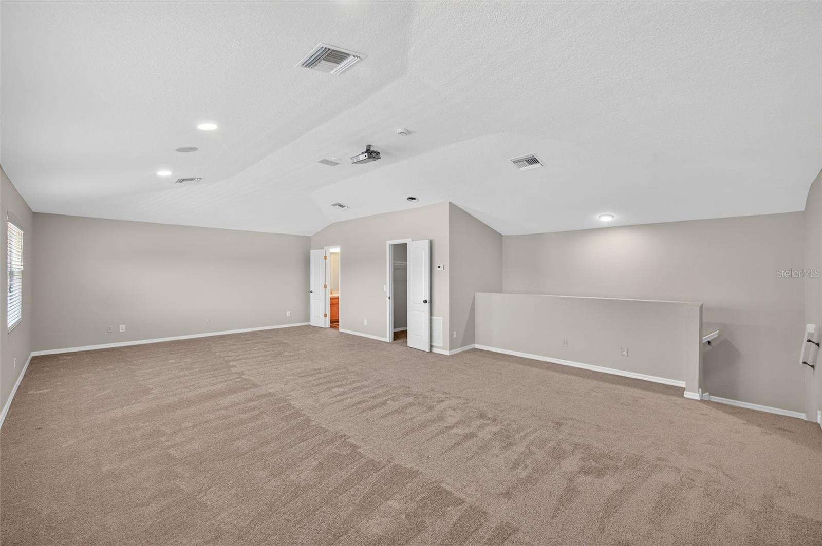 Image 31 of 45 For 2541 Centennial Falcon Drive