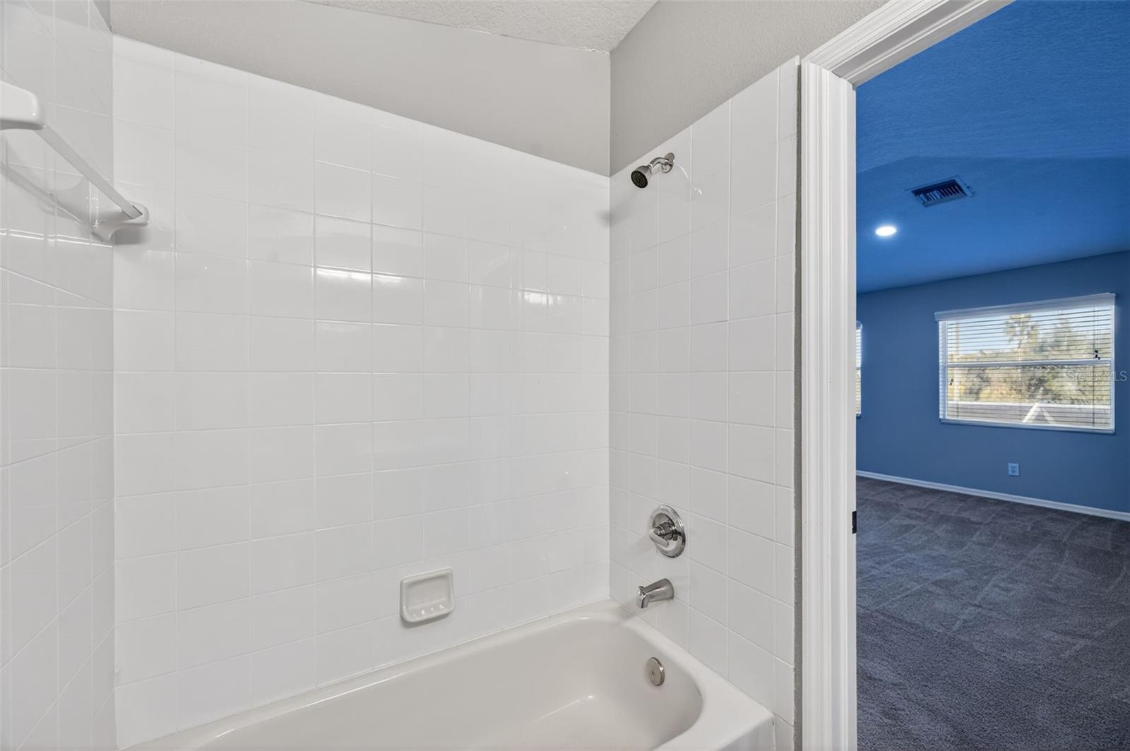 Image 35 of 45 For 2541 Centennial Falcon Drive