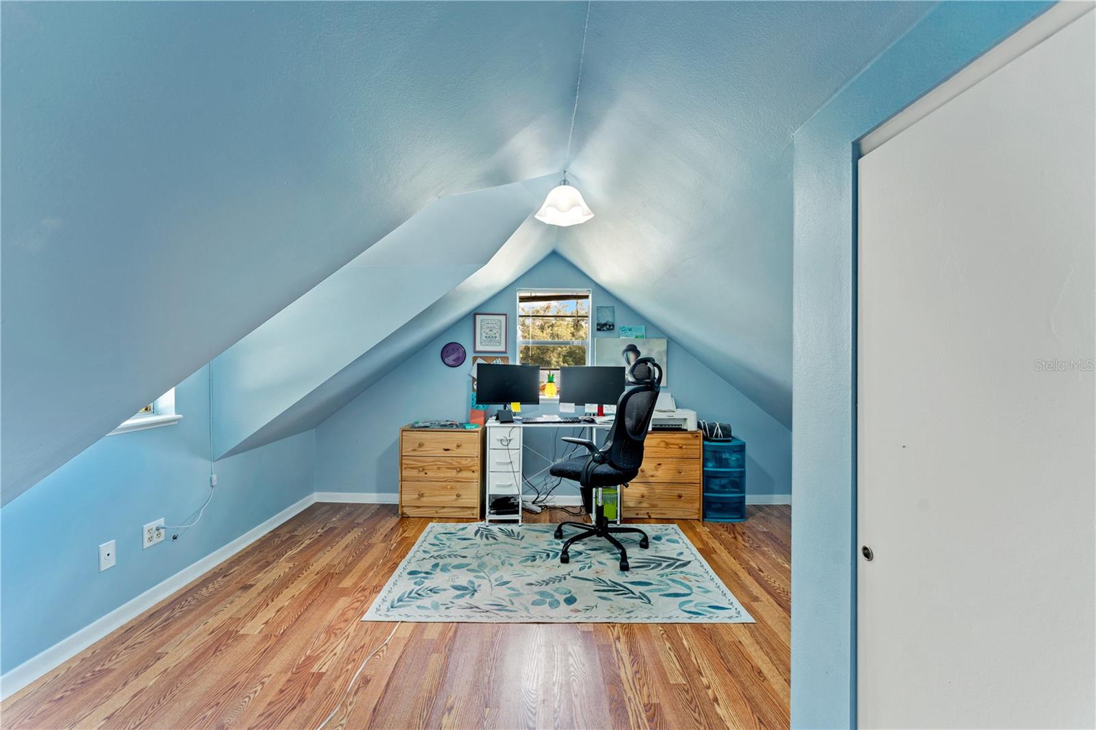 Image 32 of 54 For 13627 13th Street