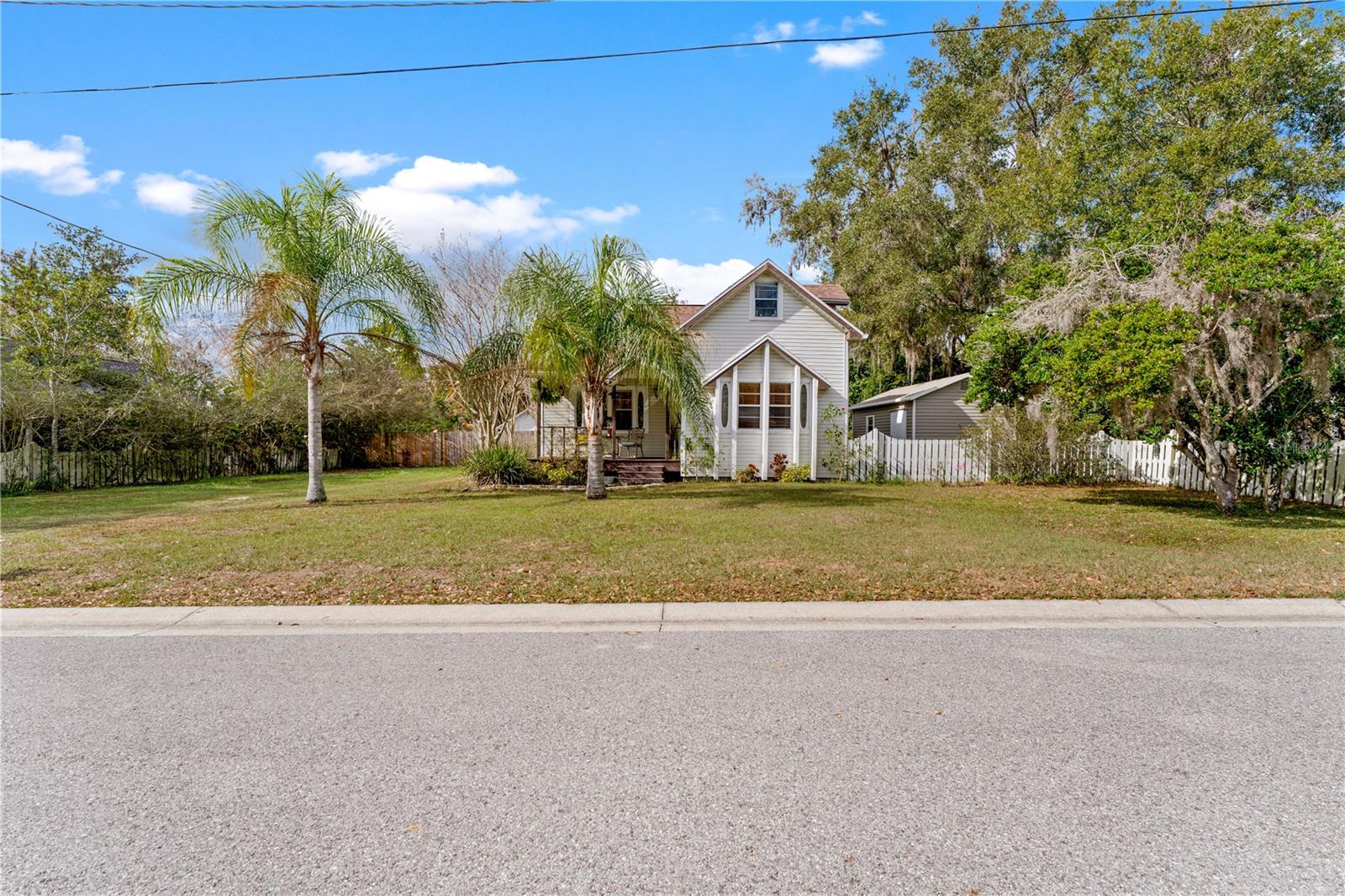 Image 7 of 54 For 13627 13th Street