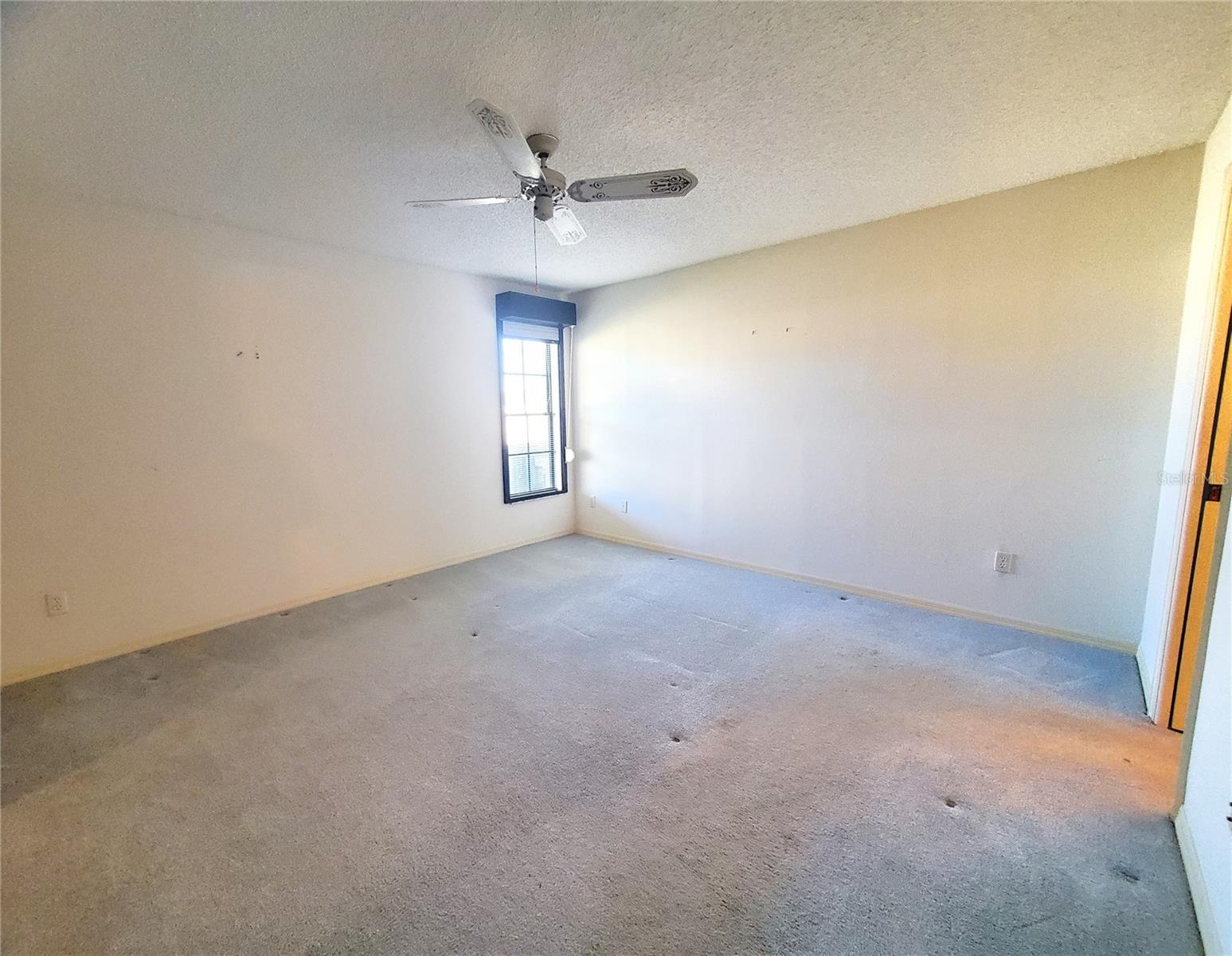 Image 20 of 32 For 2053 Villa Terrace