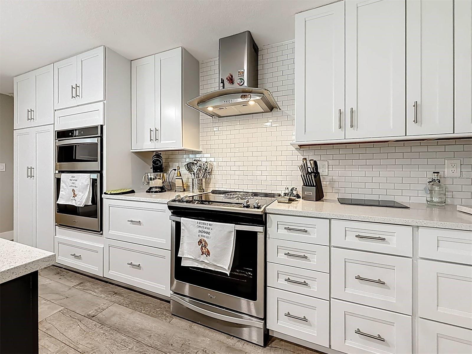 Image 17 of 82 For 3828 48th Avenue S