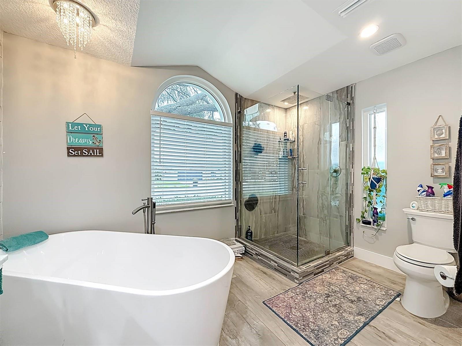 Image 43 of 82 For 3828 48th Avenue S