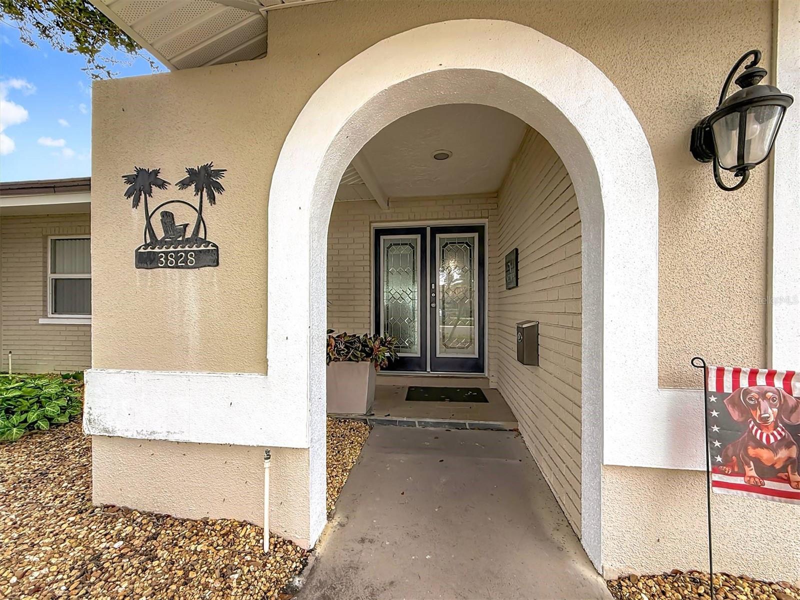 Image 6 of 82 For 3828 48th Avenue S