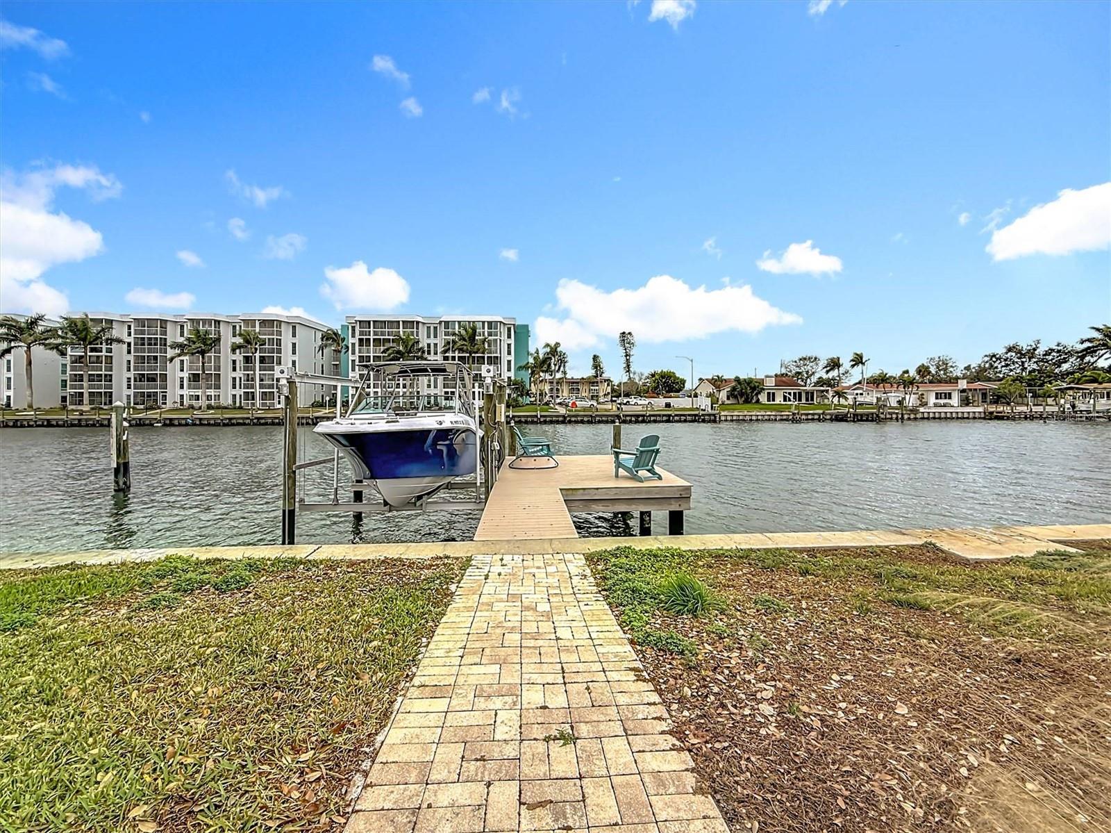 Image 61 of 82 For 3828 48th Avenue S