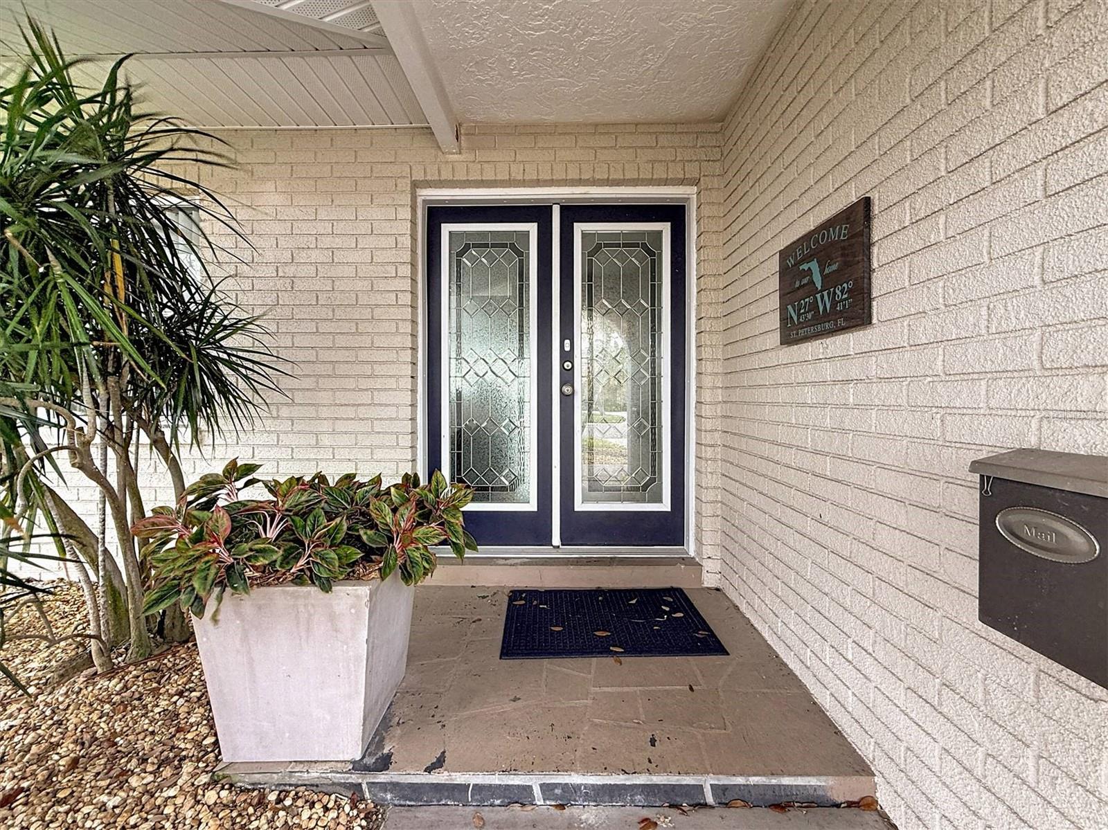 Image 7 of 82 For 3828 48th Avenue S