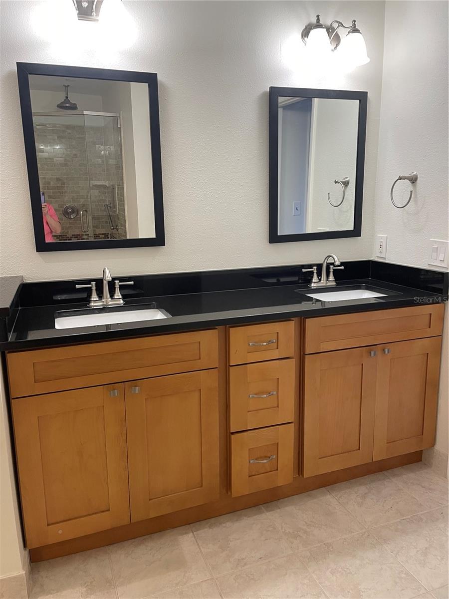 Image 14 of 32 For 745 Pinellas Bayway S 105