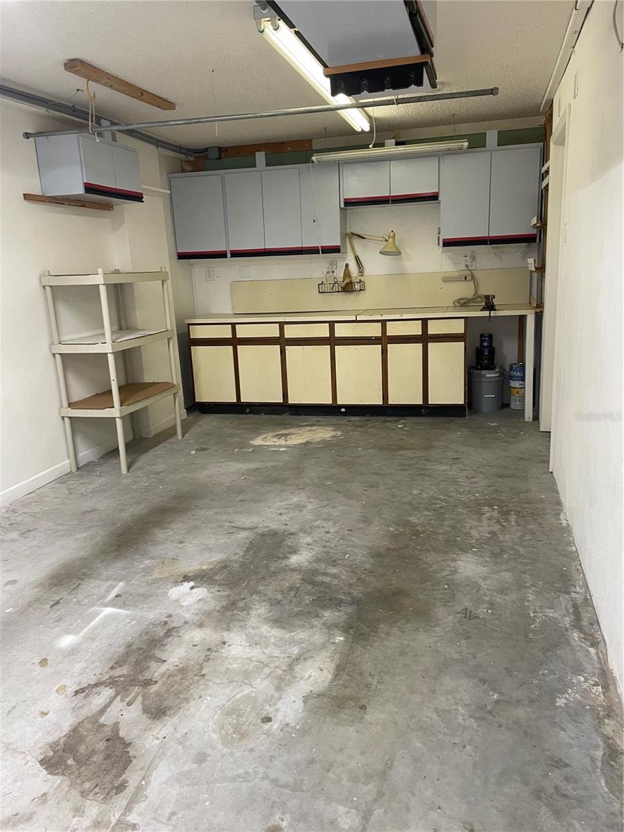 Image 28 of 32 For 745 Pinellas Bayway S 105