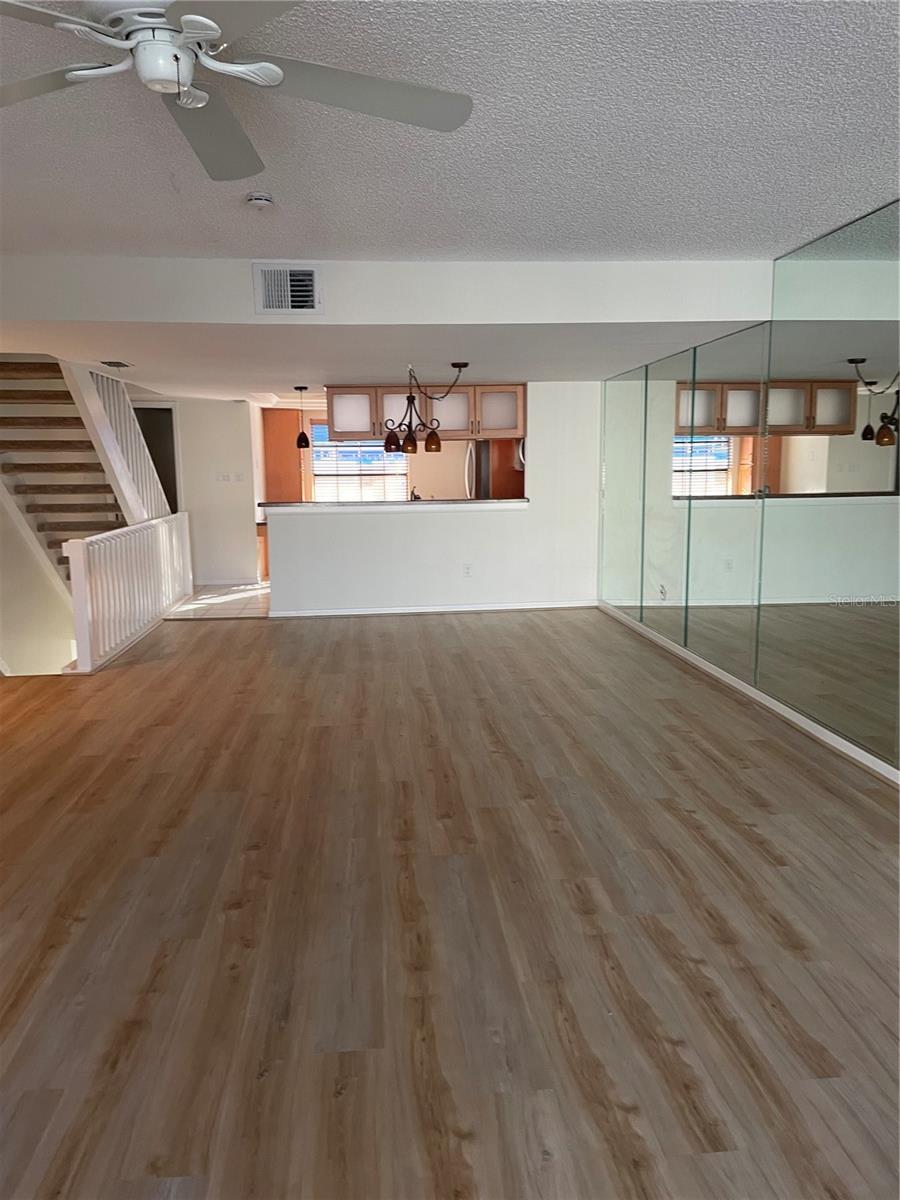 Image 6 of 32 For 745 Pinellas Bayway S 105