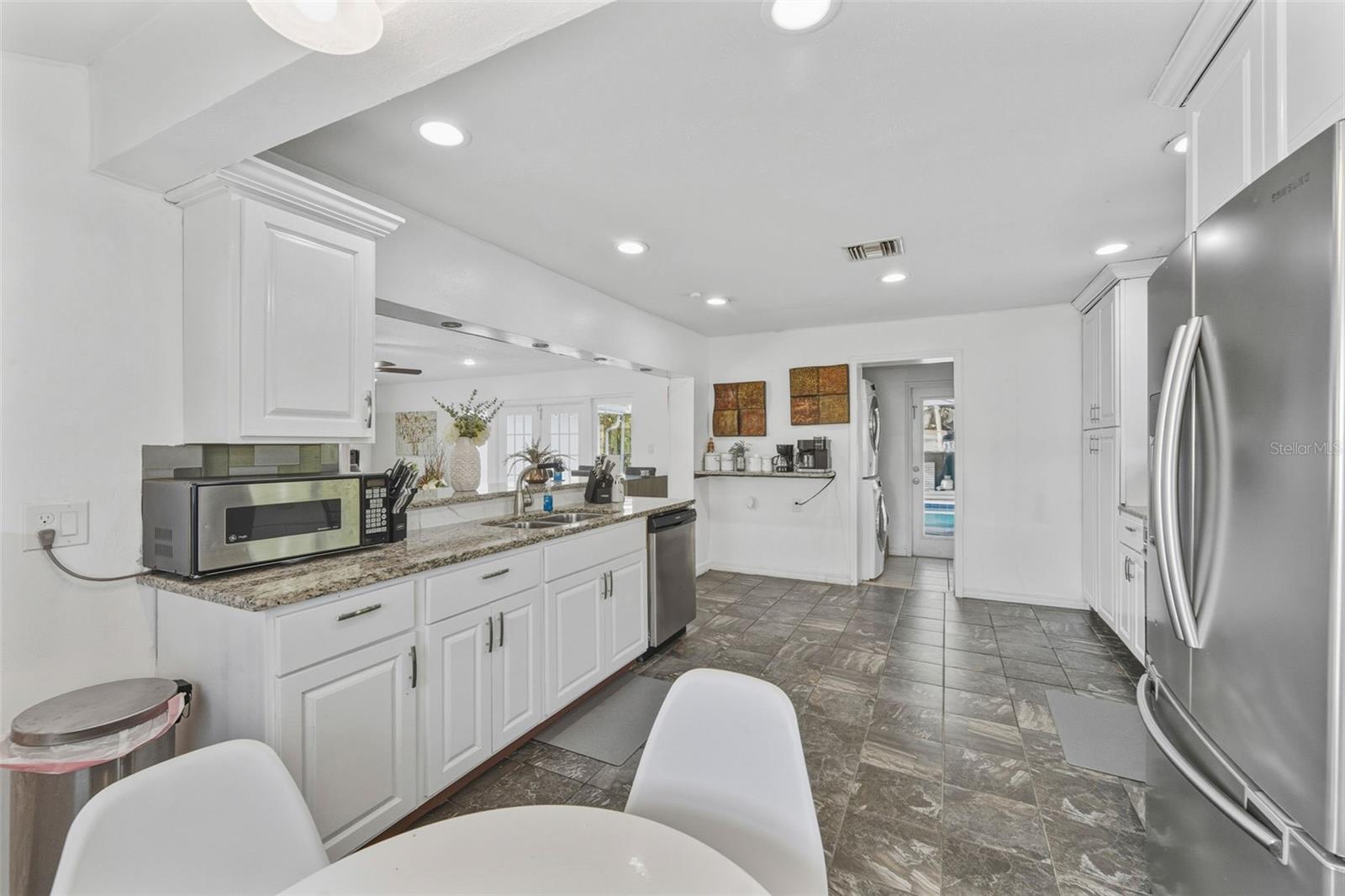 Image 12 of 48 For 5017 Stolls Avenue