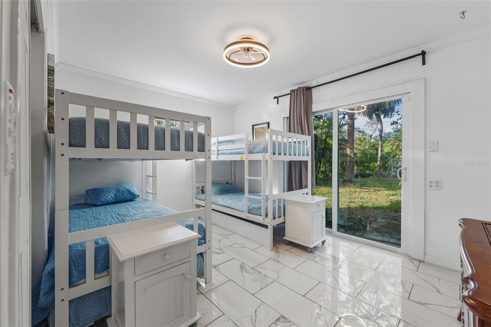 Image 25 of 48 For 5017 Stolls Avenue