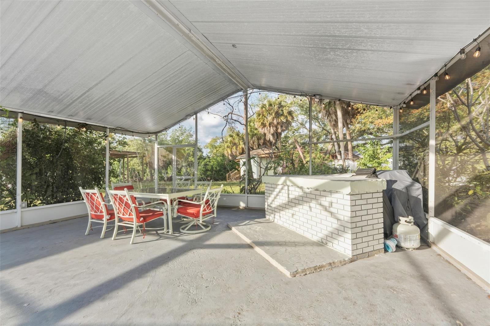 Image 32 of 48 For 5017 Stolls Avenue