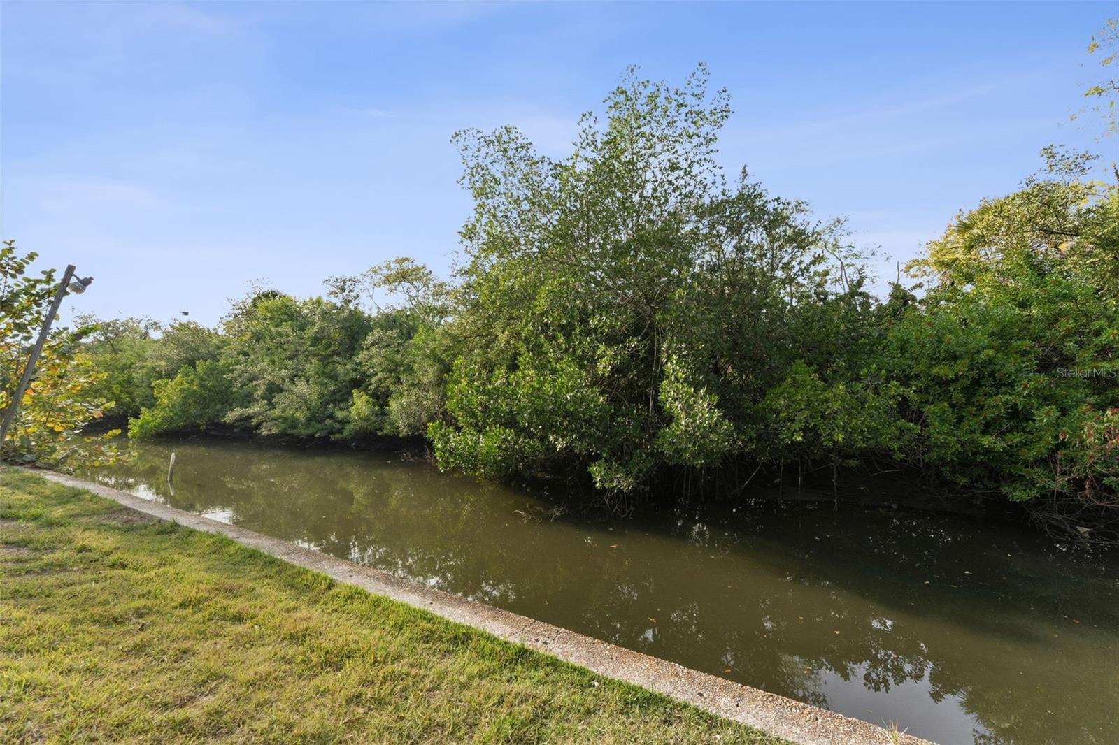 Image 41 of 48 For 5017 Stolls Avenue