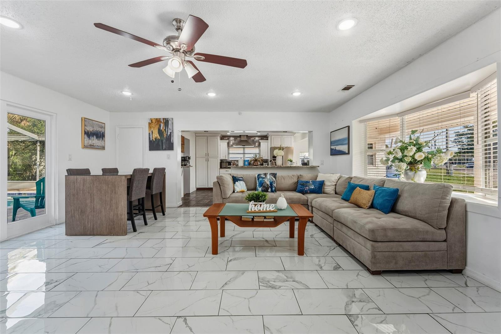 Image 6 of 48 For 5017 Stolls Avenue