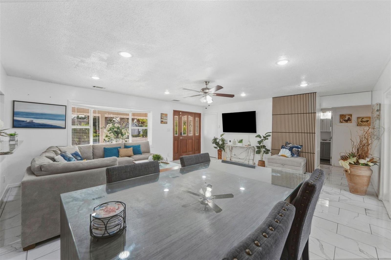 Image 9 of 48 For 5017 Stolls Avenue