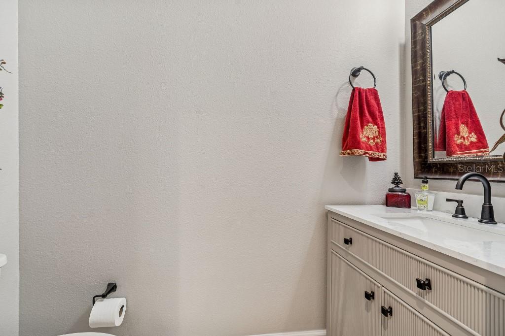 Listing photo id 17 for 11477 Bitola Drive