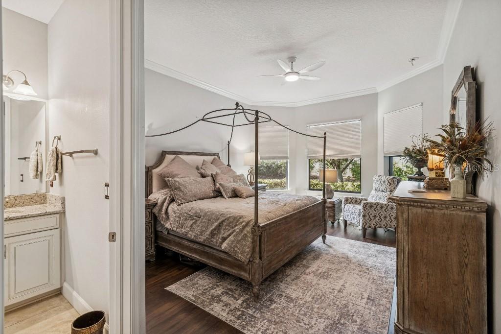 Listing photo id 36 for 11477 Bitola Drive