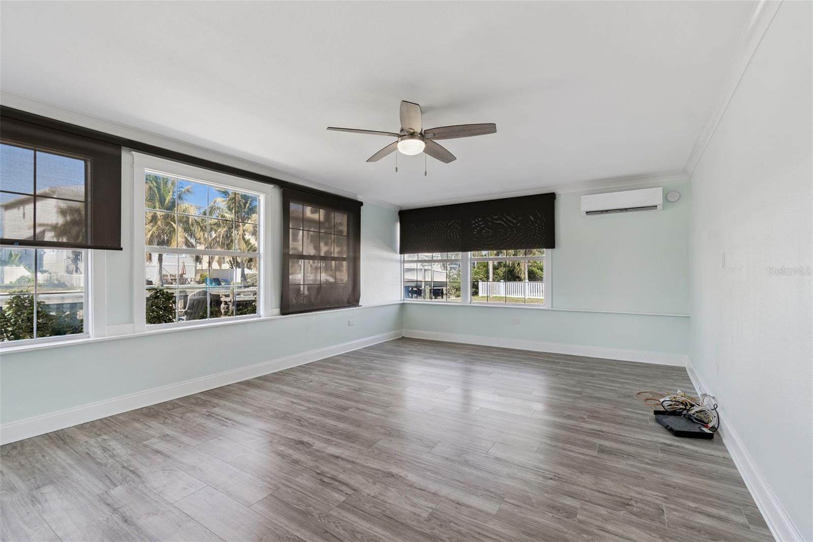 Image 17 of 25 For 1733 Bayou Grande Boulevard Ne