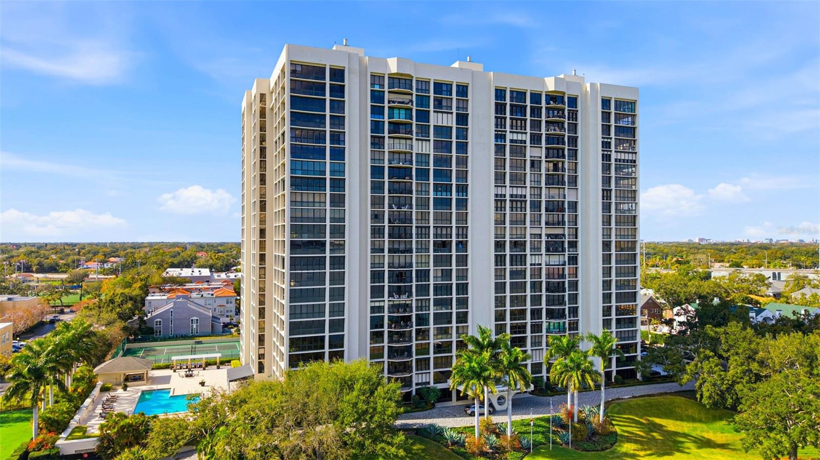 Image 4 of 73 For 3301 Bayshore Boulevard 1007b